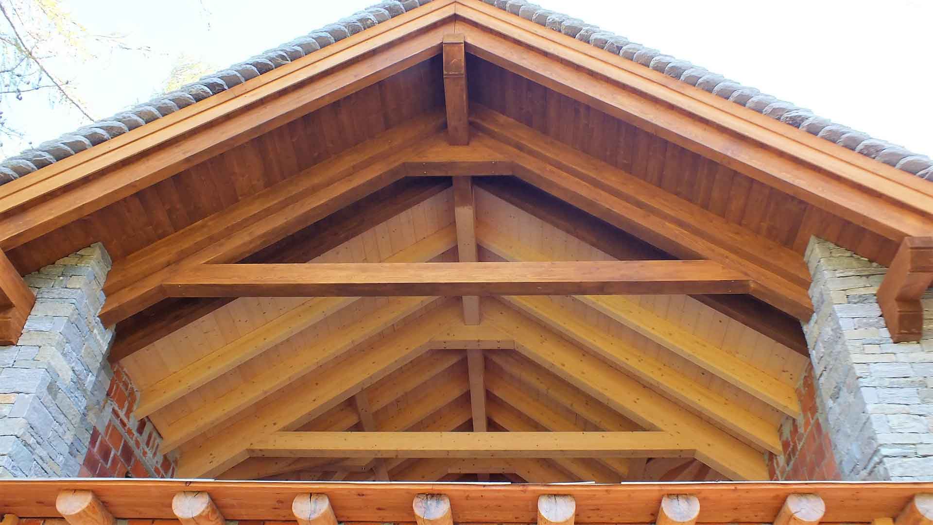 ferraro - tetto - legno - piode - sasso - san domenico 1